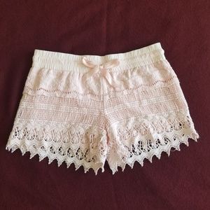 cute short from No Boundaries